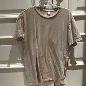beige oversized T shirt